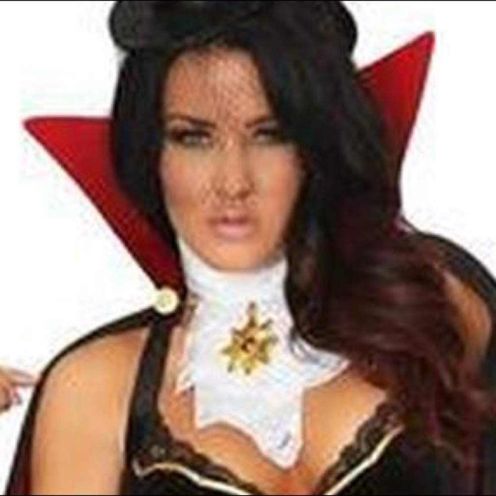 Leg Avenue Vampire Queen Cape, Skirt, Collar and hat Halloween Costume S/M - Picture 2 of 5